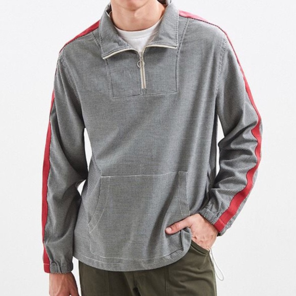 Urban Outfitters | Houndstooth Mock-neck Popover